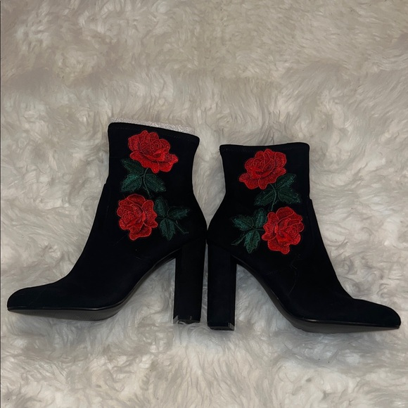 Steve Madden Black Rose Embroidered Heeled Boots - Picture 3 of 12